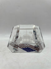 Load image into Gallery viewer, Multicolor USA Flag Washington DC Crystal Collectible Hexagon Paperweight
