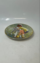 Load image into Gallery viewer, Thornton Utz 2nd Issue Ceramic Best Friends Decorative Collector Plate
