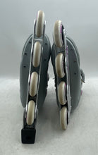 Load image into Gallery viewer, Roller Derby Womens Aerio Q-60 Multicolor Adjustable Inline Skates Size 9
