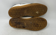 Load image into Gallery viewer, Steve Madden Womens Graysen White Black Leather Low Top Sneakers Shoes Size 7.5M
