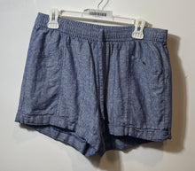 Load image into Gallery viewer, Old Navy Womens Blue Chambray Elastic Waist High-Rise Chino Shorts Size Medium
