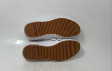 Load image into Gallery viewer, Reebok Womens Club Memt Bold 100206400 White Leather Sneakers Shoes Size 6.5

