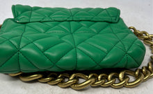 Load image into Gallery viewer, Zara Womens Green Leather Quilted Chain Strap Mini Clutch Purse
