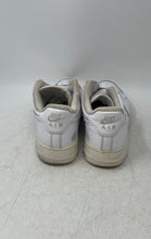 Load image into Gallery viewer, Nike Mens Air Force 1 07 CW2288-111 White Leather Sneaker Shoes Sz 7.5 No Laces
