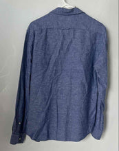 Load image into Gallery viewer, Banana Republic Mens Blue Long Sleeve Collared Button-Up Shirt Size Medium
