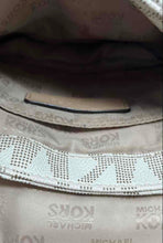 Load image into Gallery viewer, Michael Kors Womens Jet Set Beige Signature Flap Crossbody Handbag
