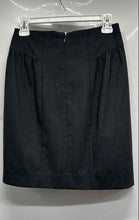 Load image into Gallery viewer, Banana Republic Womens Black Lined Back Zip Pleated Straight &amp; Pencil Skirt Sz 2
