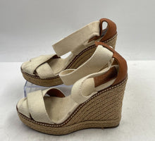 Load image into Gallery viewer, Authentic Tory Burch Womens Frieda Beige Brown Wedge Heel Platform Sandals Sz 6B

