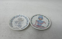 Load image into Gallery viewer, Set Of 2 Pcs Precious Moments Girl Hearts Anniversary Round Collector Plates
