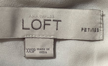 Load image into Gallery viewer, Ann Taylor Womens Beige Black Long Sleeve Button Front Blouse Top Size XXS
