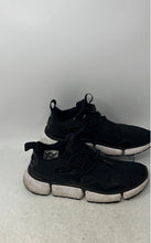 Load image into Gallery viewer, Nike Mens Pocket Knife DM 898033-001 Black Drawstring Running Shoes Size 8.5
