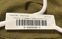 Load image into Gallery viewer, Forever 21 Womens Green Ribbed Knit Long Sleeve Crew Neck Cropped Top Size Large
