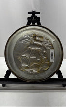 Load image into Gallery viewer, Vtg Peerage Brass Engraved Wall Hanging Decorative Lombard Collector Plate
