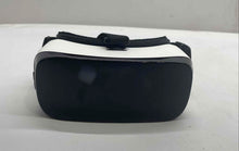 Load image into Gallery viewer, Samsung Gear VR Bluetooth 360 Degrees Smartphone Headset Not Tested
