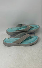 Load image into Gallery viewer, Nike Womens Ultra Comfort Gray Slip-On Flat Flip Flop Sandals Size 9
