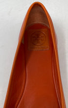 Load image into Gallery viewer, Authentic Tory Burch Womens Orange Patent Leather Slip-On Ballet Flats Size 8 M
