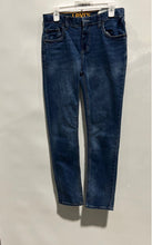 Load image into Gallery viewer, Levi's Girls 510 Blue Denim Dark Wash Stretch Pockets Skinny Jeans Size 18 Reg
