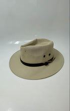 Load image into Gallery viewer, Tombstone Mens Beige Explorer Straw At The Head Of The World! Cowboy Hat Size S
