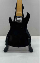 Load image into Gallery viewer, Rockwood Black White 6-String Maple Neck Right Handed Electric Guitar Not Tested
