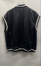 Load image into Gallery viewer, Divided By H&amp;M Mens Black Pockets Sleeveless Varsity Jacket Size Medium
