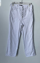 Load image into Gallery viewer, Express Womens White Stretch High Rise Pockets Cropped Straight Jeans Size 2R
