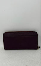 Load image into Gallery viewer, Kate Spade New York Womens Wine Inner Pocket Card Holder Zip-Around Wallet
