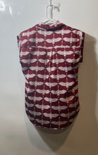 Load image into Gallery viewer, Express Womens Red Crane Birds Print Sleeveless V-Neck 1/4 Zip Blouse Top Sz XS
