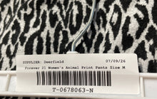 Load image into Gallery viewer, Forever 21 Womens Black White Animal Print Elastic Waist Trouser Pants Size M
