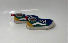 Load image into Gallery viewer, Vans Kids Old Skool Multicolor Round Toe Lace-Up Sneaker Shoes Size 6.5
