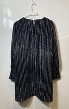 Load image into Gallery viewer, H&amp;M Womens White Black Spotted Long Sleeve Keyhole Back Shift Dress Size 12
