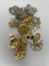 Load image into Gallery viewer, Pins Or Brooches Multicolored (20 Pcs)
