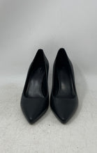 Load image into Gallery viewer, Michael Kors Womens Milly Flex Black Leather Pointed Toe Pump Heels Size 6M
