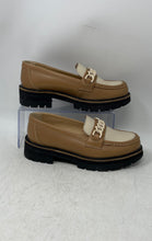 Load image into Gallery viewer, Clarks Womens Orianna Edge 26170360 Brown Black Platform Loafer Shoes Size 7M
