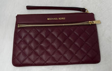 Load image into Gallery viewer, Michael Kors Womens Burgundy Quilted Leather Zip Top Lined Wristlet Wallet
