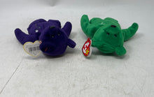 Load image into Gallery viewer, Ty Beanie Babies Erin &amp; Princess Bear 2 Pcs Plush Toys Collection With Tags
