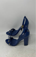 Load image into Gallery viewer, Petite Jolie Womens Blue Floral Open-Toe Block Ankle Strap Sandals Size 7
