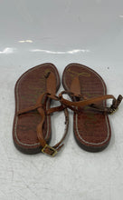 Load image into Gallery viewer, Sam Edelman Womens Gigi Brown Leather Adjustable Strap Thong Sandals Size 6
