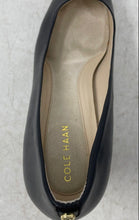 Load image into Gallery viewer, Cole Haan Womens The Go To Park W20421 Black Leather Kitten Pump Heels Size 6.5B
