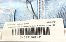 Load image into Gallery viewer, American Eagle Outfitters Womens Blue Denim Distressed Jean Shorts Size 000 Reg
