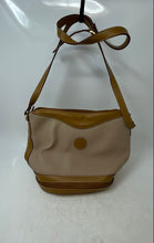 Load image into Gallery viewer, Toledano Womens Beige Leather Inner Pocket Adjustable Strap Crossbody Handbag
