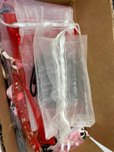 Load image into Gallery viewer, Empty Fabric Gift Bags Weight 7.3 oz
