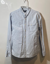 Load image into Gallery viewer, Forever 21 Mens Sky Blue Long Sleeve Collared Front Pocket Button-Up Shirt Sz S

