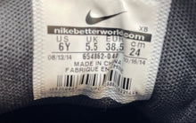 Load image into Gallery viewer, Nike Kids Zoom SB Stefan Janoski Black Dark Green Lace-Up Sneakers Shoes Size 6Y
