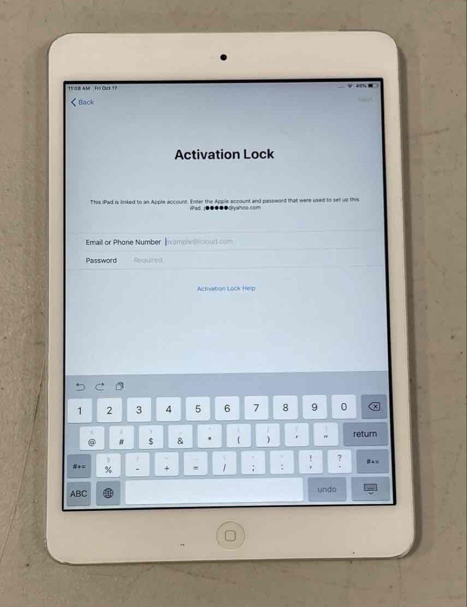 Apple iPad Mini 2 Silver iOS Tablet Model A1490 Powers On For Parts