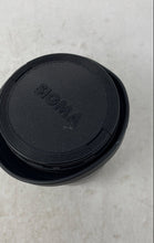 Load image into Gallery viewer, Sigma Black Classic 28-200mm 1:3.8-5.6 Camera Lens With carrying Case
