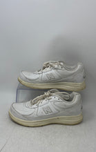 Load image into Gallery viewer, New Balance Womens 577 WW577WT White Leather Lace-Up Running Shoes Size 8 B
