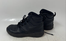 Load image into Gallery viewer, Nike Kids Manoa BQ5373-001 Black Leather Lace-Up Ankle Boots Size 2Y
