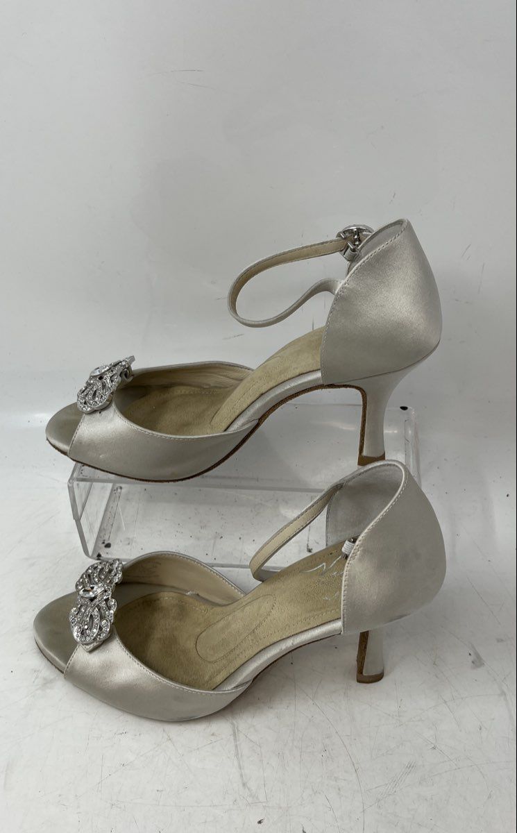 Angela Nuran Womens Marquesa Silver Peep Toe Ankle Strap Sandals Size 6.5