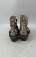 Load image into Gallery viewer, Mafe Castro Womens Multicolor Snakeskin Embossed Leather Ankle Boots Size EUR 36
