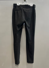 Load image into Gallery viewer, Express Womens Black Flat Front Stretch Mid Rise Skinny Leg Ankle Pants Size 2R
